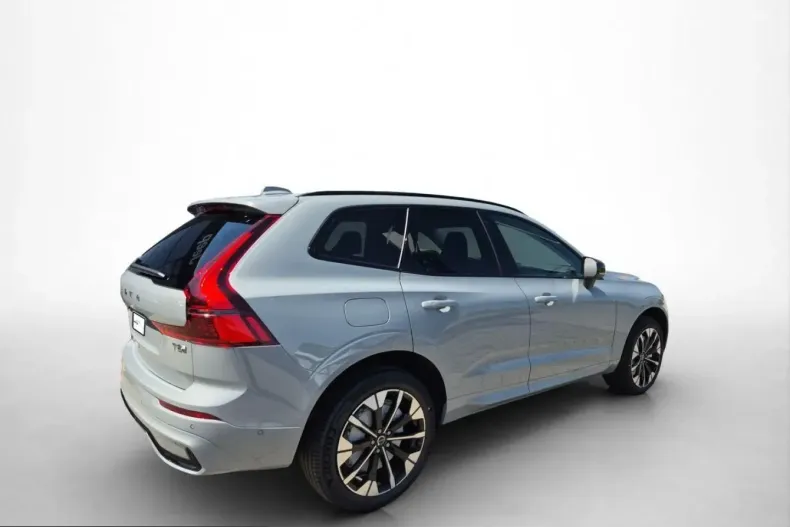 Volvo XC60 din 2025 cu 7.500 km - oferta VOL223361 - foto 6