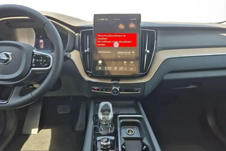 Volvo XC60 din 2025 cu 7.500 km - oferta VOL223361 - foto 16
