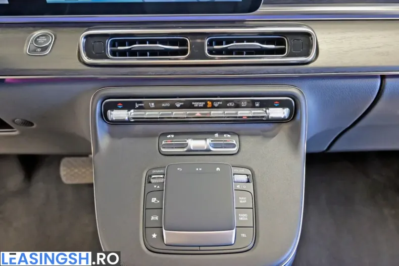 Mercedes-Benz V 300 (Clasa V) din 2024 cu 40.040 km - oferta MER223362 - foto 15