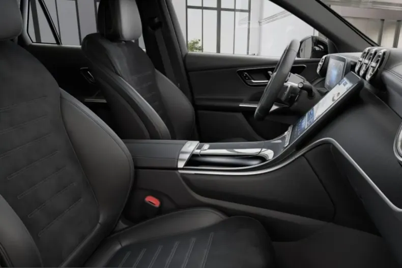Mercedes-Benz GLC 300 (Clasa GLC) din 2025 cu 17.931 km - oferta MER223366 - foto 8