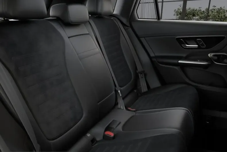 Mercedes-Benz GLC 300 (Clasa GLC) din 2025 cu 17.931 km - oferta MER223366 - foto 10