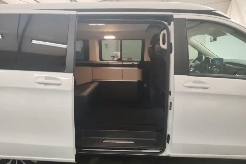 Mercedes-Benz V 300 (Clasa V) din 2021 cu 90.237 km - oferta MER223368 - foto 6