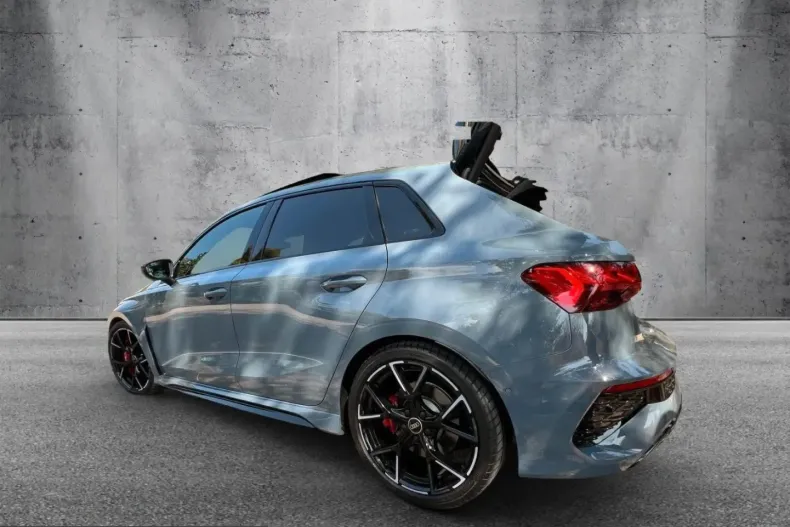 Audi RS3 din 2023 cu 8.000 km - oferta AUD223370 - foto 2