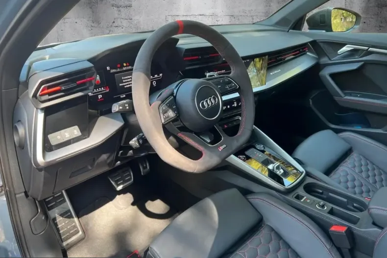 Audi RS3 din 2023 cu 8.000 km - oferta AUD223370 - foto 11