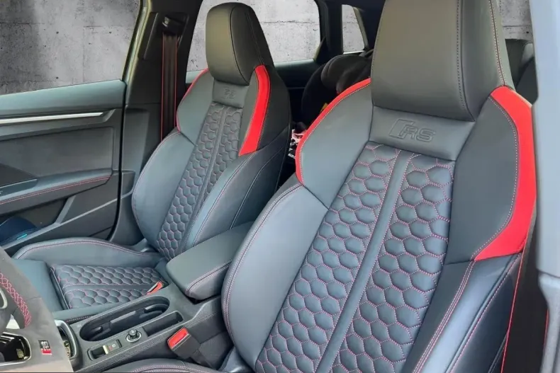Audi RS3 din 2023 cu 8.000 km - oferta AUD223370 - foto 13