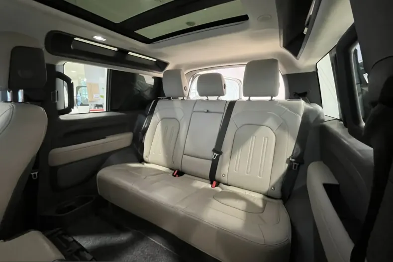 Land Rover Defender din 2021 cu 21.500 km - oferta LAN223373 - foto 19