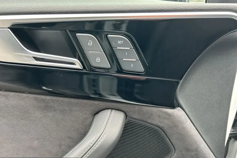 Audi RS4 din 2024 cu 30.640 km - oferta AUD223375 - foto 20