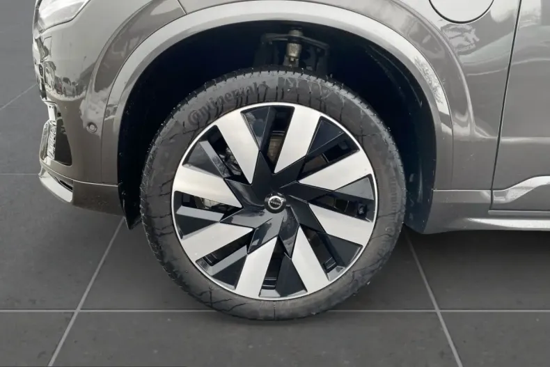 Volvo XC90 din 2024 cu 24.200 km - oferta VOL223376 - foto 8
