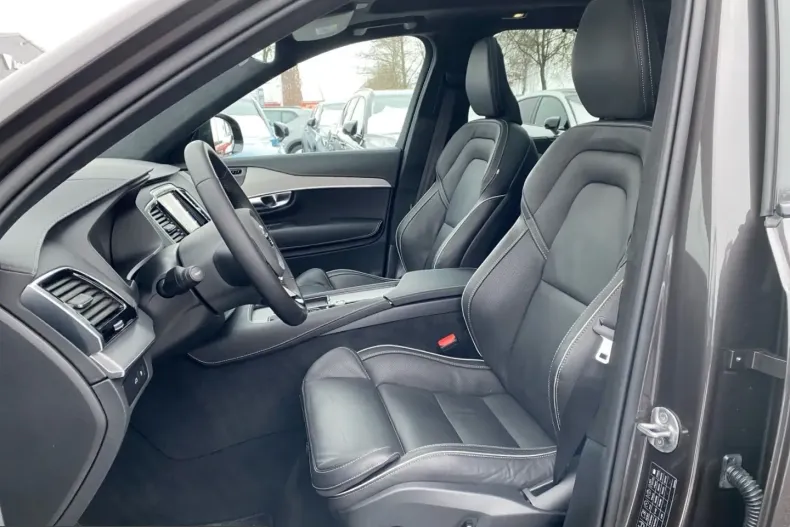 Volvo XC90 din 2024 cu 24.200 km - oferta VOL223376 - foto 9