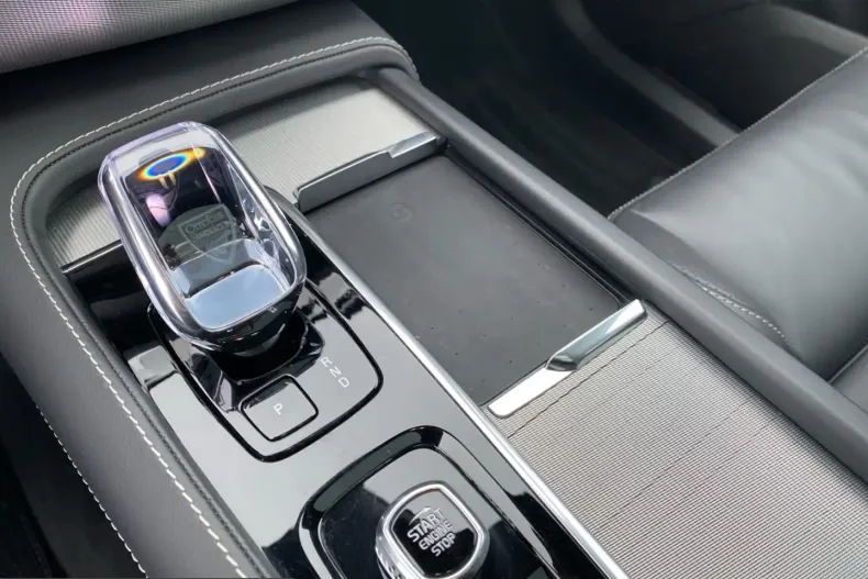 Volvo XC90 din 2024 cu 24.200 km - oferta VOL223376 - foto 15