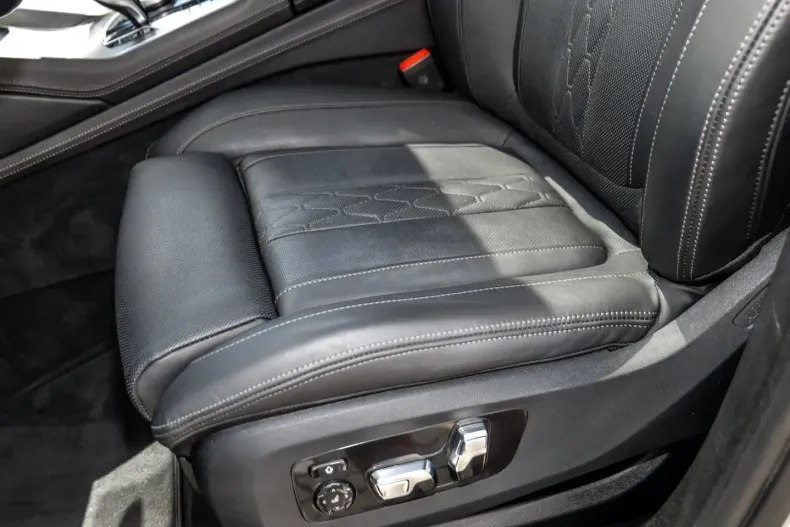 BMW X6 (Seria X) din 2023 cu 59.800 km - oferta BMW223377 - foto 17
