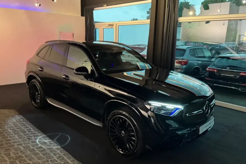 Mercedes-Benz GLC 400 (Clasa GLC) din 2023 cu 64.700 km - oferta MER223383 - foto 9