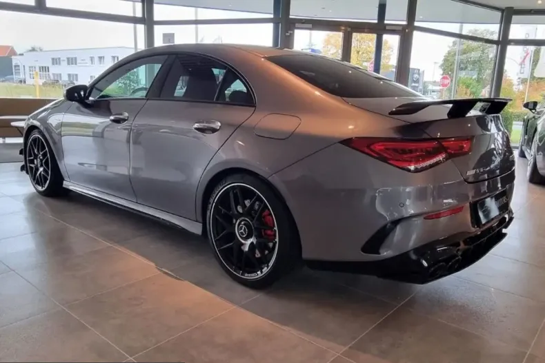 Mercedes-Benz CLA 45 AMG (Clasa CLA) din 2024 cu 37.575 km - oferta MER223387 - foto 3