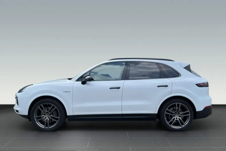 Porsche Cayenne din 2021 cu 99.999 km - oferta POR223388 - foto 2