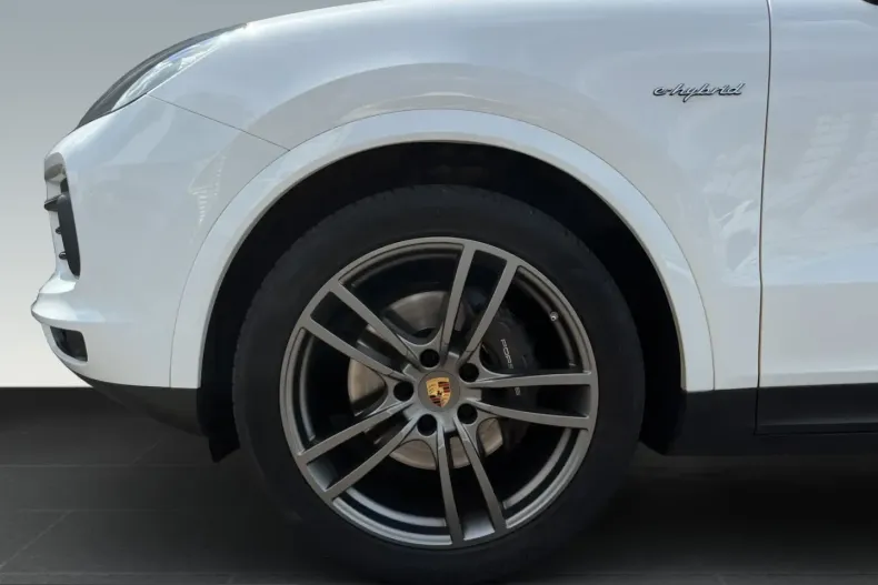 Porsche Cayenne din 2021 cu 99.999 km - oferta POR223388 - foto 8