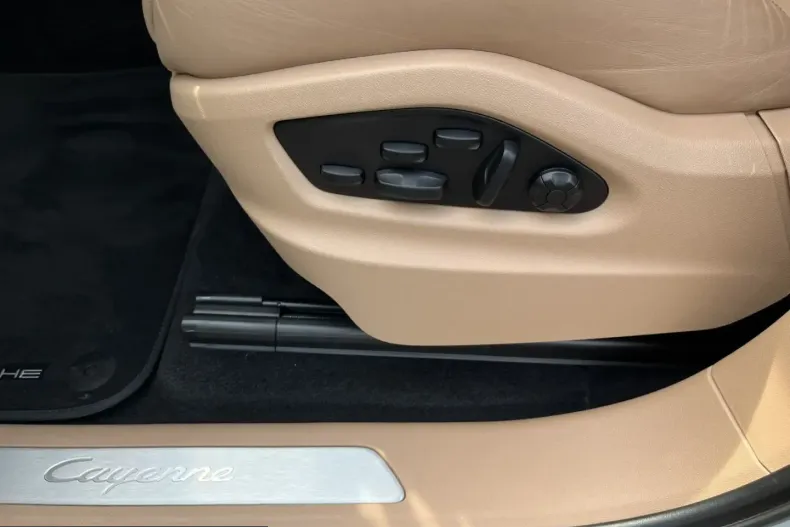 Porsche Cayenne din 2021 cu 99.999 km - oferta POR223388 - foto 19