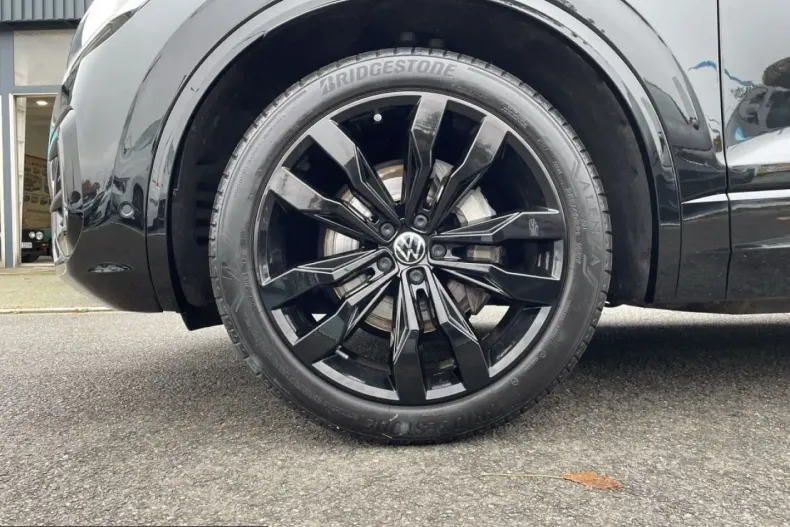 Volkswagen Touareg din 2023 cu 50.006 km - oferta VOL223390 - foto 6