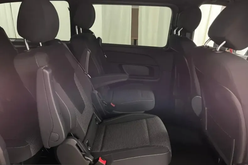 Mercedes-Benz V 250 (Clasa V) din 2025 cu 8.900 km - oferta MER223391 - foto 19