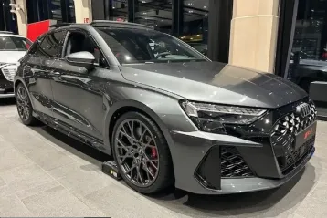 Audi RS3 din 2025 - oferta AUD223392
