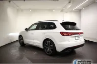 Volkswagen Touareg din 2024 cu 29.500 km - oferta VOL223395 - foto 2