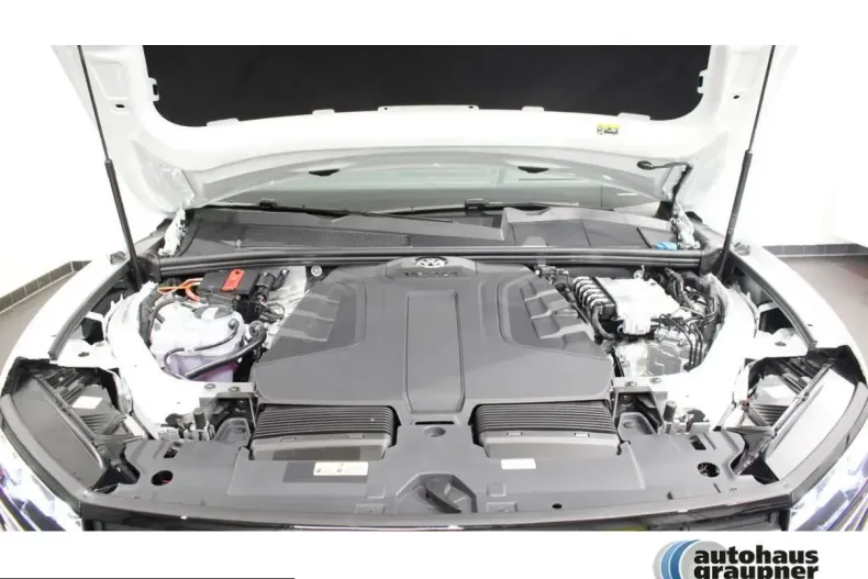 Volkswagen Touareg din 2024 cu 29.500 km - oferta VOL223395 - foto 23