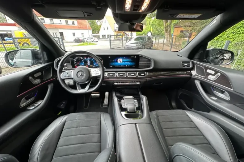 Mercedes-Benz GLE 300 (Clasa GLE) din 2023 cu 26.000 km - oferta MER223397 - foto 8