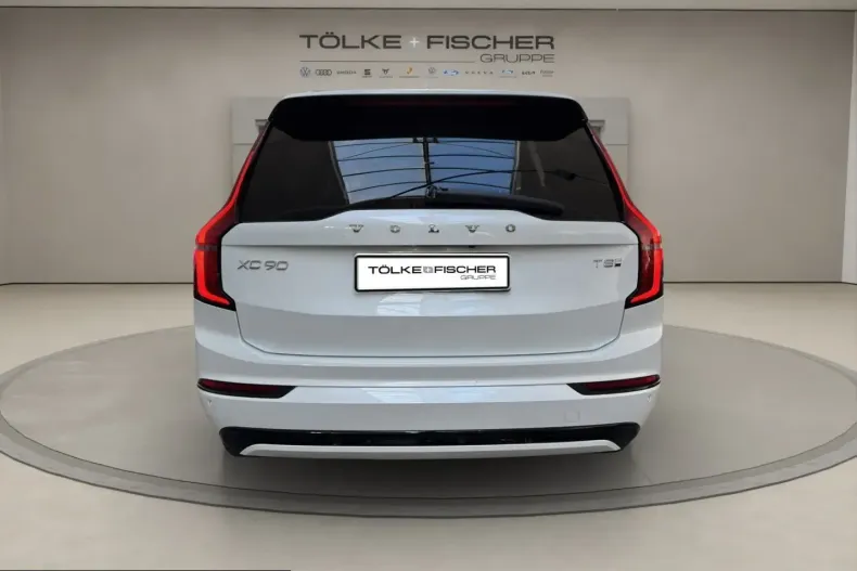 Volvo XC90 din 2025 cu 18.380 km - oferta VOL223399 - foto 4