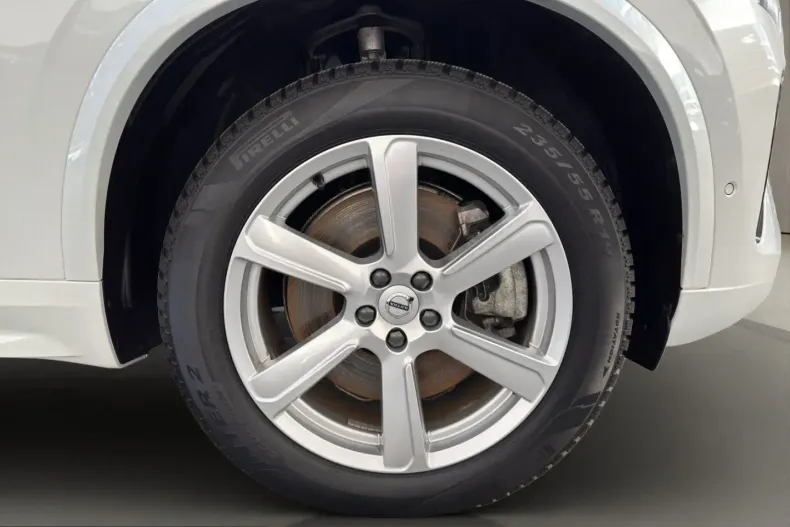 Volvo XC90 din 2025 cu 18.380 km - oferta VOL223399 - foto 5