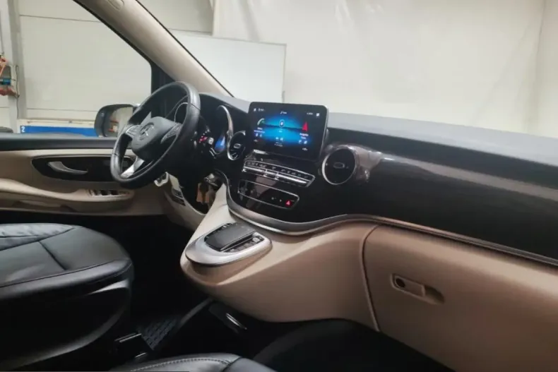 Mercedes-Benz V 300 (Clasa V) din 2021 cu 90.237 km - oferta MER223410 - foto 10