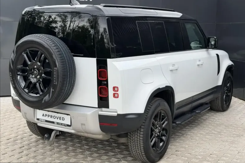 Land Rover Defender din 2024 cu 36.666 km - oferta LAN223412 - foto 6