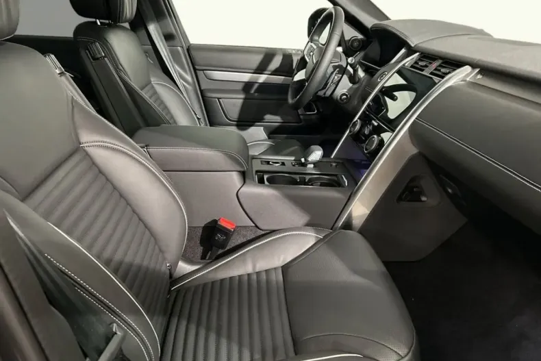 Land Rover Discovery din 2025 cu 43.500 km - oferta LAN223418 - foto 6