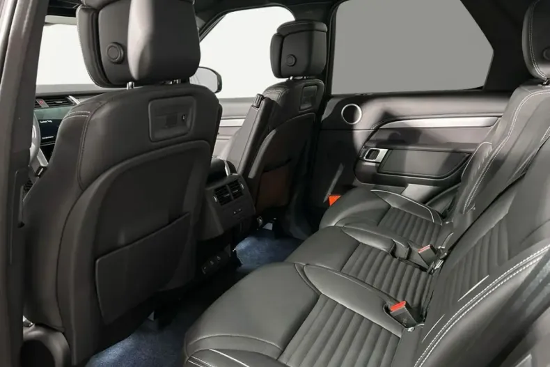 Land Rover Discovery din 2025 cu 43.500 km - oferta LAN223418 - foto 8