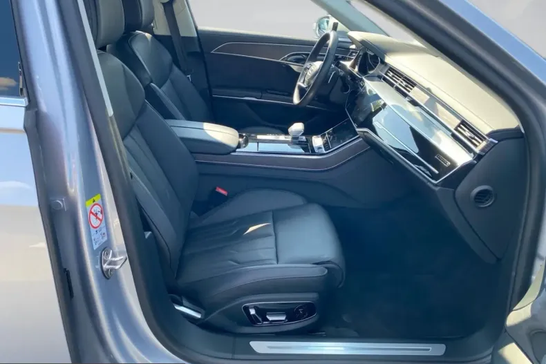 Audi A8 din 2023 cu 51.433 km - oferta AUD223419 - foto 11