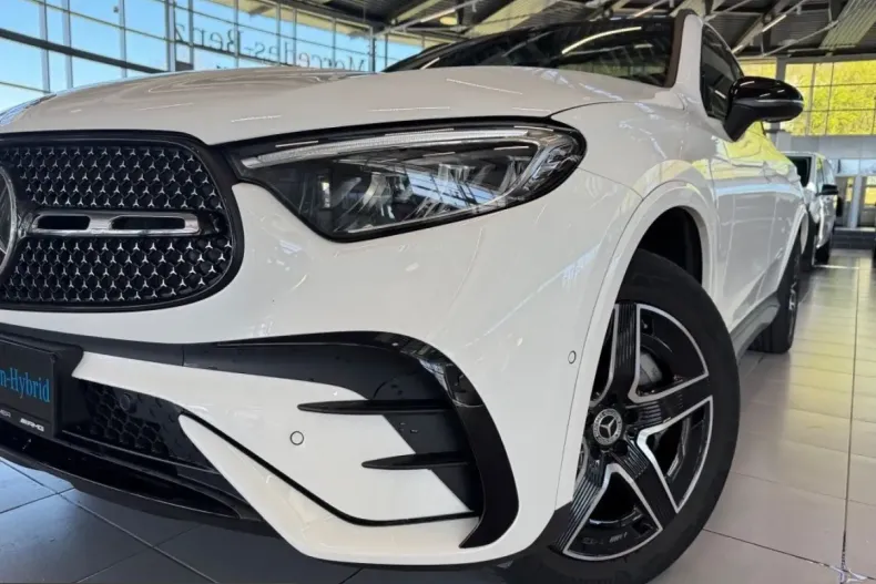 Mercedes-Benz GLC 300 (Clasa GLC) din 2024 cu 34.600 km - oferta MER223420 - foto 2