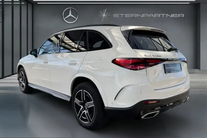Mercedes-Benz GLC 300 (Clasa GLC) din 2024 cu 34.600 km - oferta MER223420 - foto 4