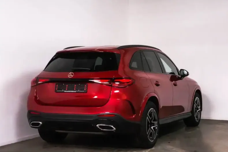 Mercedes-Benz GLC 300 (Clasa GLC) din 2025 cu 9.800 km - oferta MER223424 - foto 2