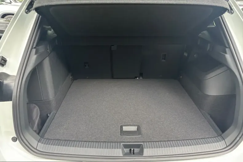 Volkswagen Tiguan din 2025 cu 3.593 km - oferta VOL223426 - foto 8
