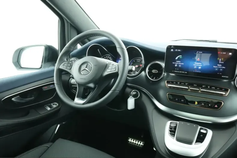 Mercedes-Benz EQV din 2023 cu 53.000 km - oferta MER223428 - foto 10