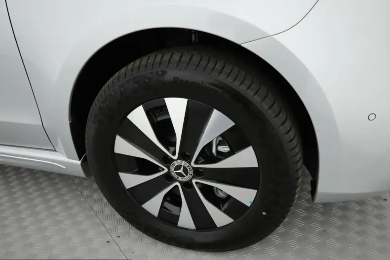 Mercedes-Benz EQV din 2023 cu 53.000 km - oferta MER223428 - foto 22