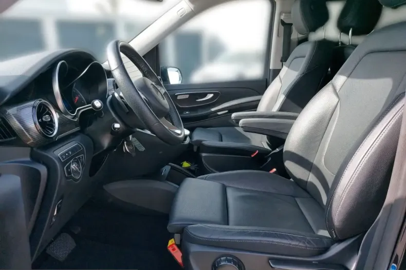 Mercedes-Benz V 300 (Clasa V) din 2024 cu 62.679 km - oferta MER223430 - foto 7