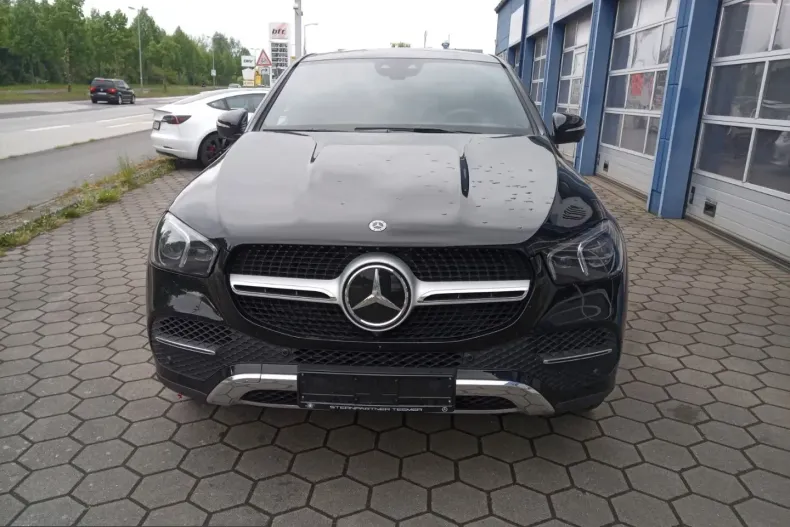 Mercedes-Benz GLE 400 (Clasa GLE) din 2022 cu 19.538 km - oferta MER223434 - foto 3