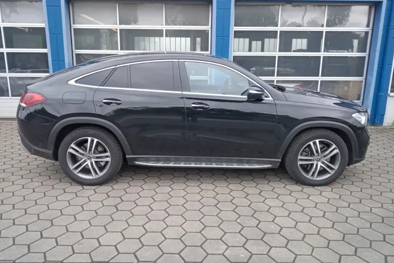 Mercedes-Benz GLE 400 (Clasa GLE) din 2022 cu 19.538 km - oferta MER223434 - foto 4