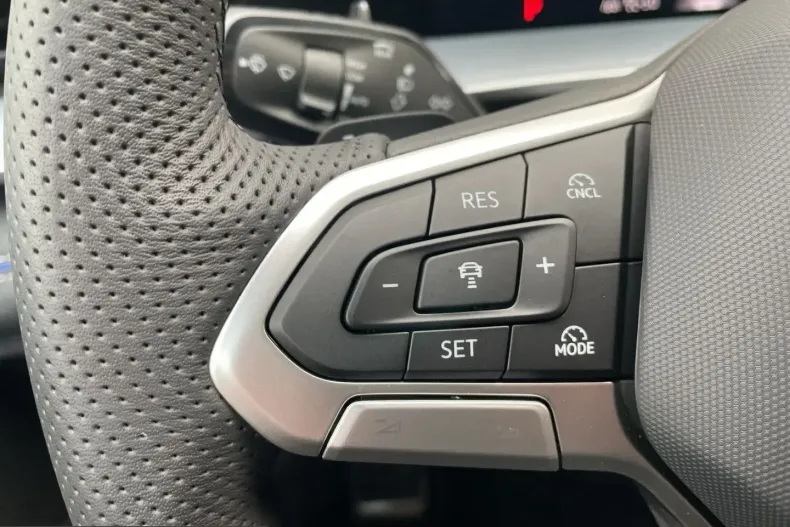 Volkswagen Tayron din 2025 cu 7.411 km - oferta VOL223435 - foto 12