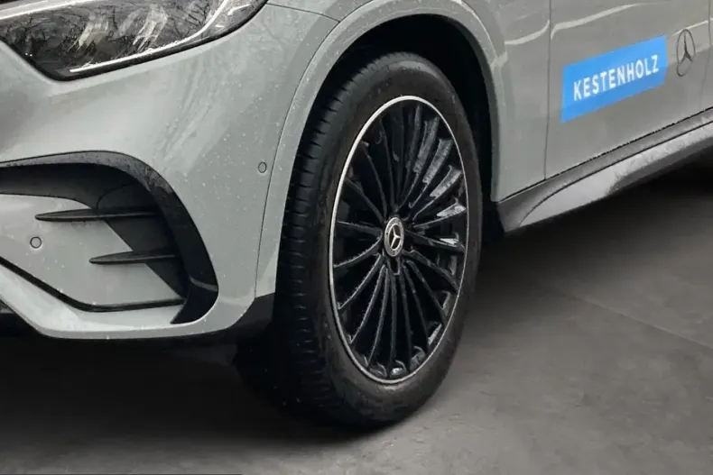 Mercedes-Benz GLC 220 (Clasa GLC) din 2025 cu 18.000 km - oferta MER223436 - foto 6