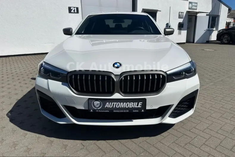 BMW M550 (Seria 5) din 2023 cu 63.027 km - oferta BMW223438 - foto 2
