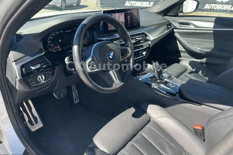 BMW M550 (Seria 5) din 2023 cu 63.027 km - oferta BMW223438 - foto 10