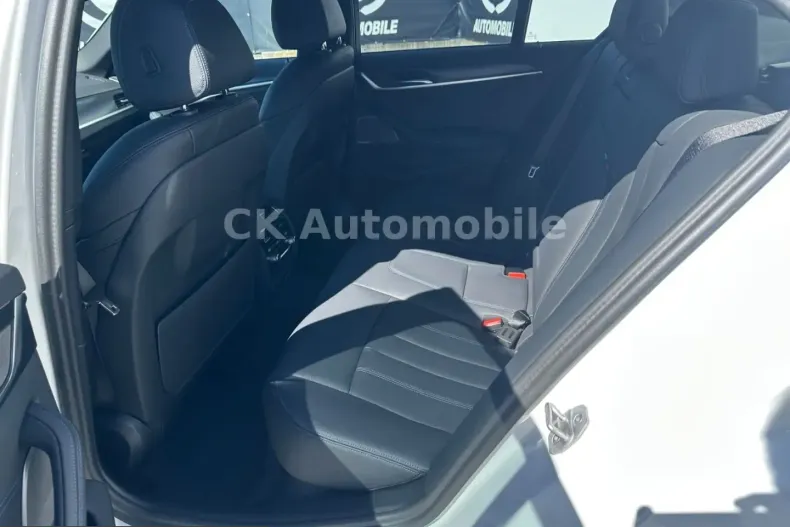 BMW M550 (Seria 5) din 2023 cu 63.027 km - oferta BMW223438 - foto 36