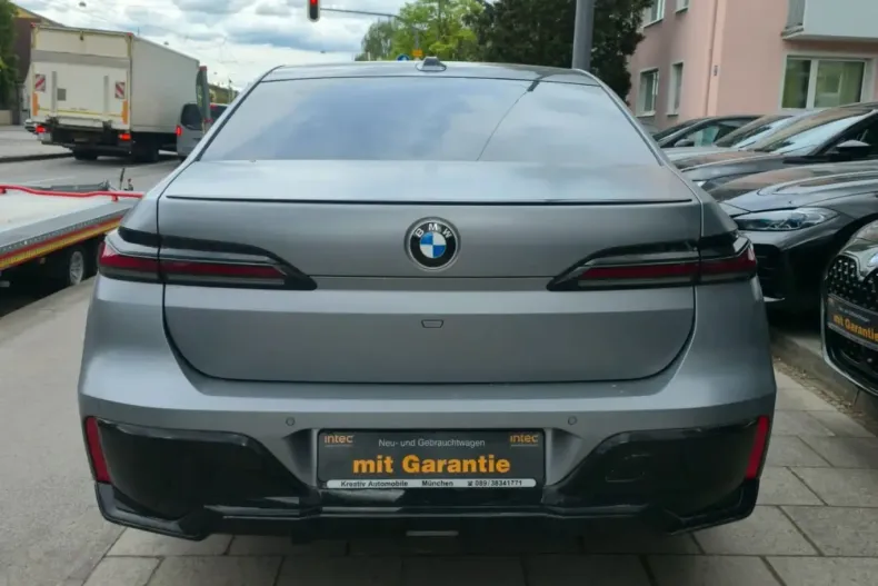 BMW 740 (Seria 7) din 2025 cu 22.000 km - oferta BMW223441 - foto 7