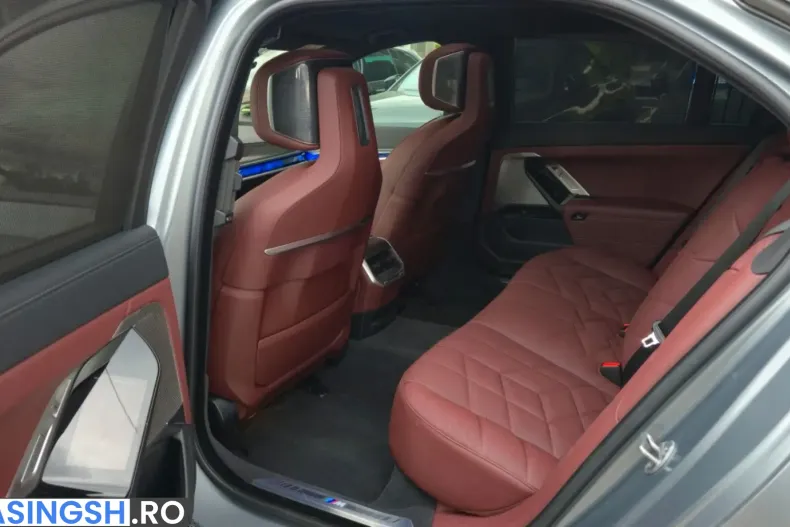 BMW 740 (Seria 7) din 2025 cu 22.000 km - oferta BMW223441 - foto 16
