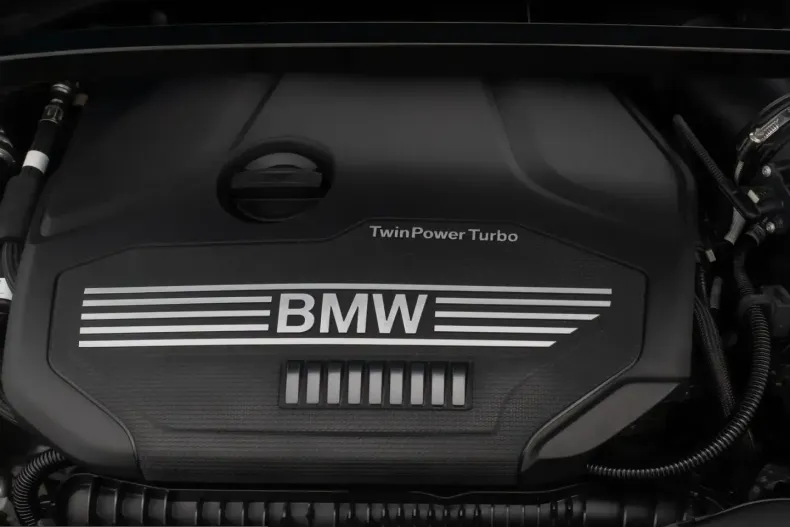 BMW 220i (Seria 2) din 2023 cu 21.157 km - oferta BMW223443 - foto 13